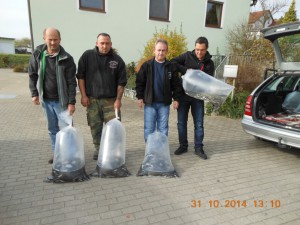 Neue Nasen für die Aisch - sicher verpackt.